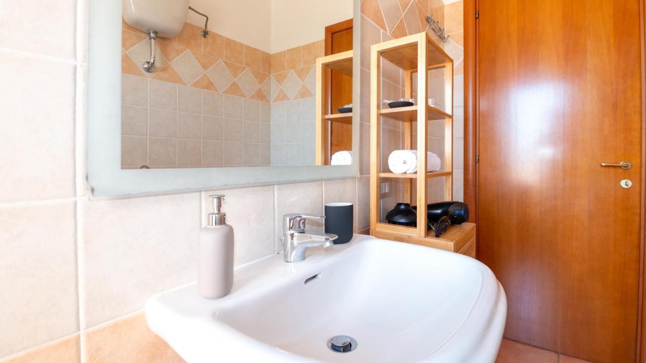 Sardinianworld - Su Pasiu Apartment Cabras Luaran gambar